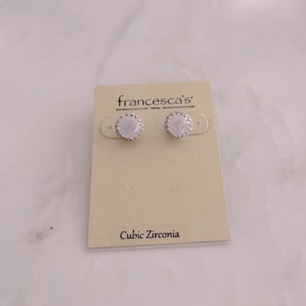 Francesca’s Stud Earrings